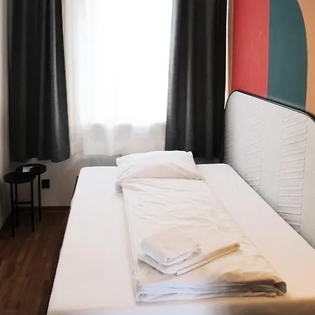 The Dot | 24/7 Checkin 3*