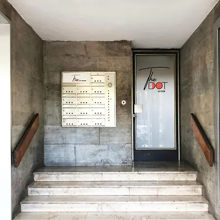 Hotel The Dot | 24/7 Checkin 3*