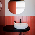 Hotel The Dot | 24/7 Checkin München