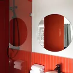 Hotel The Dot | 24/7 Checkin 3*